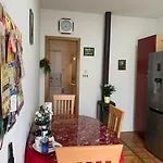 Apartment Tomi