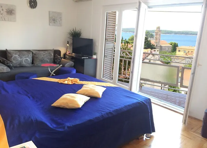 Tomi Appartement Hvar Town